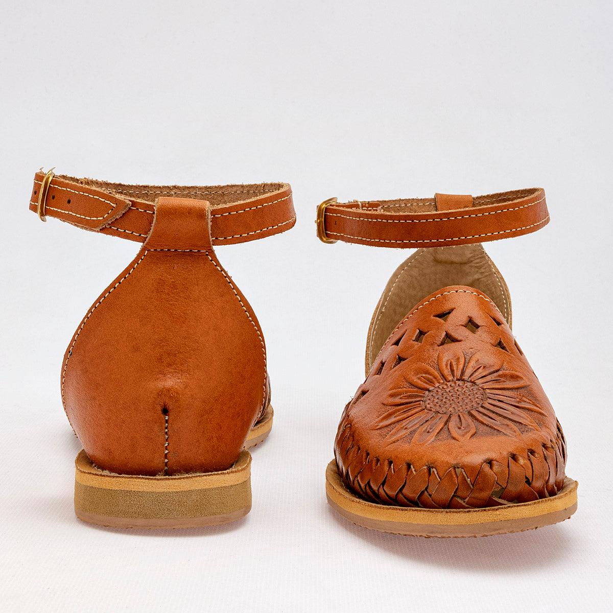 Sandalia CASUAL MUJER MORA TIERRA YOLETH CAMEL