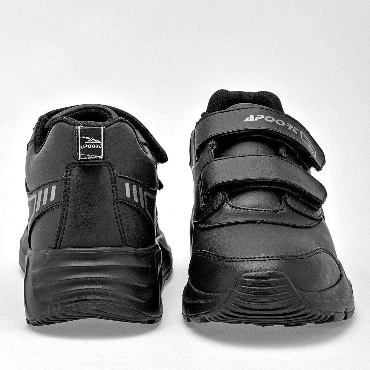 TENIS DEPORTIVO JUVENIL APOORT D42 NEGRO