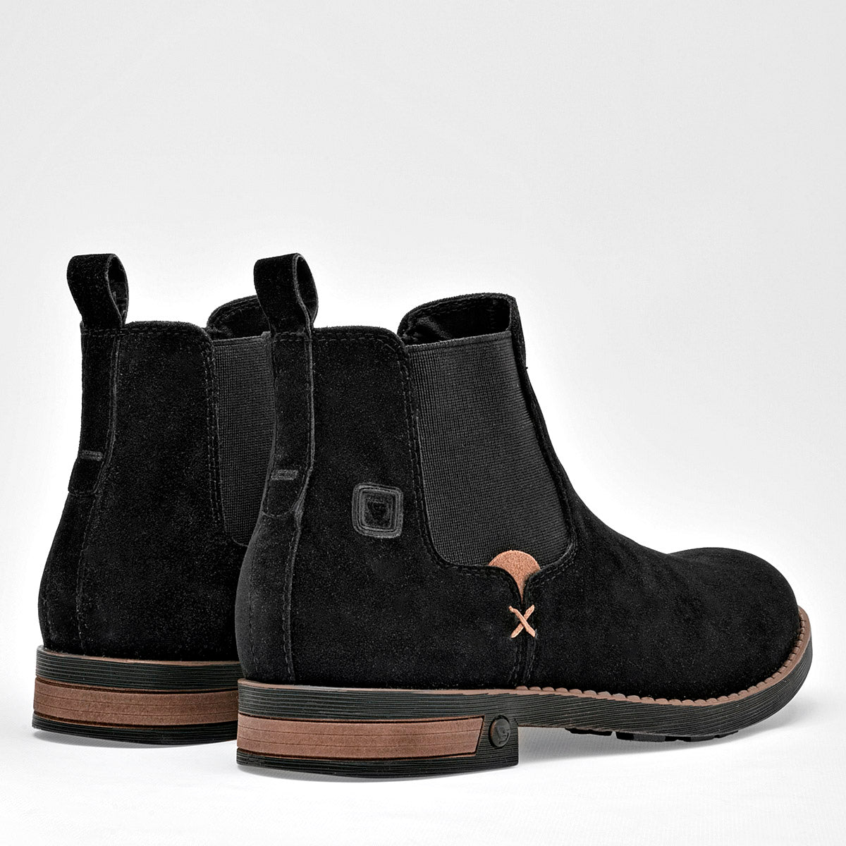 Botín chelsea para Hombre marca Negro Total Negro