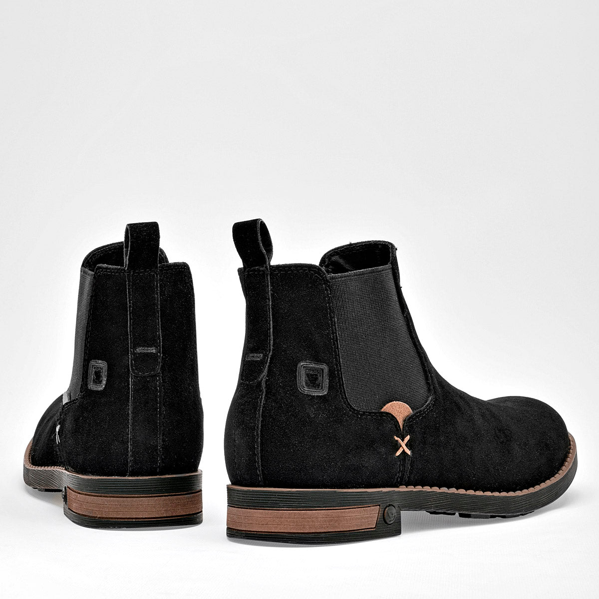 Botín chelsea para Hombre marca Negro Total Negro