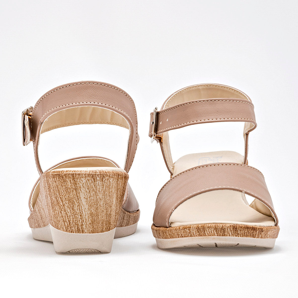 Sandalia Rojo Cereza 335 Para Mujer Color Beige