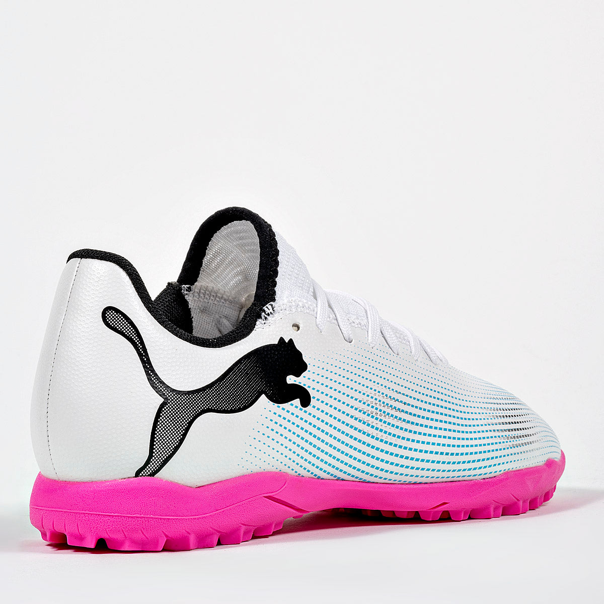 TENIS DEPORTIVO JOVEN PUMA Future 7 Play TT Jr BLANCO AZUL NEGRO