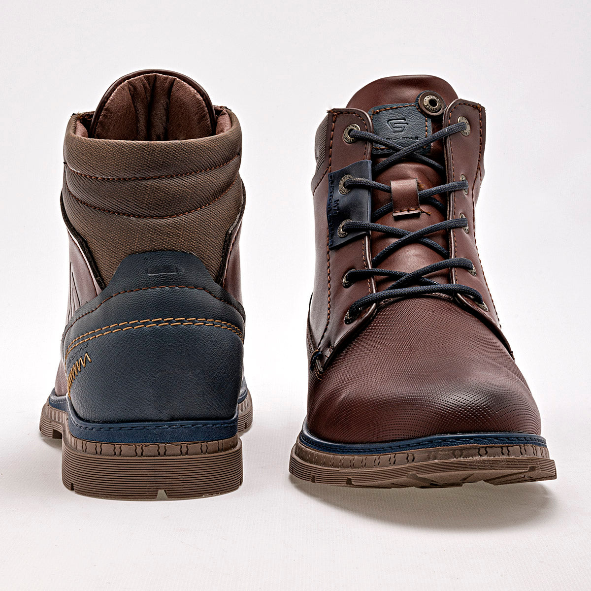 Botin Casual Negro Total Para Hombre Cf Color Cafe Marino