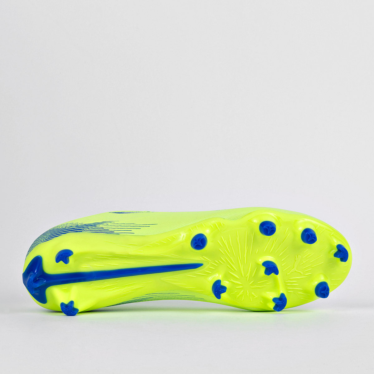 TENIS DEPORTIVO HOMBRE PUMA Ultra 5 Play FG/AG VERDE REY
