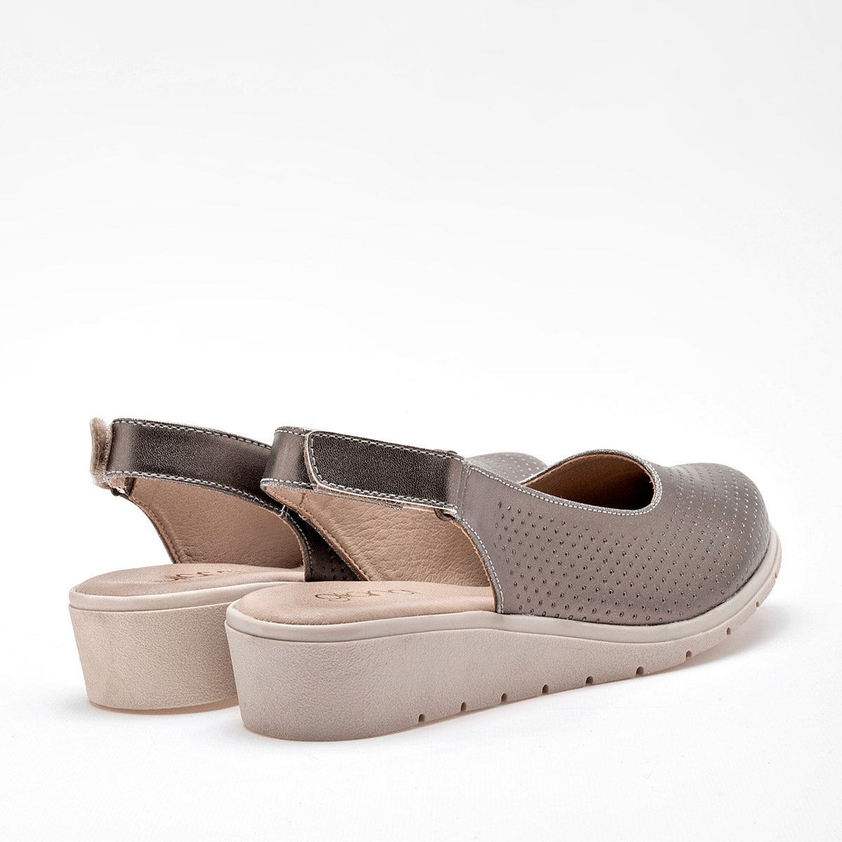 ZAPATO CONFORT MUJER GILARDI 624 GRIS