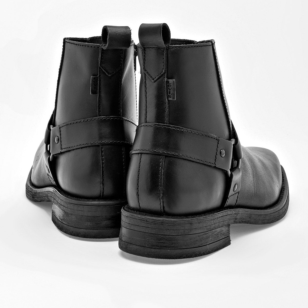 Botín para Hombre marca Levi's Negro