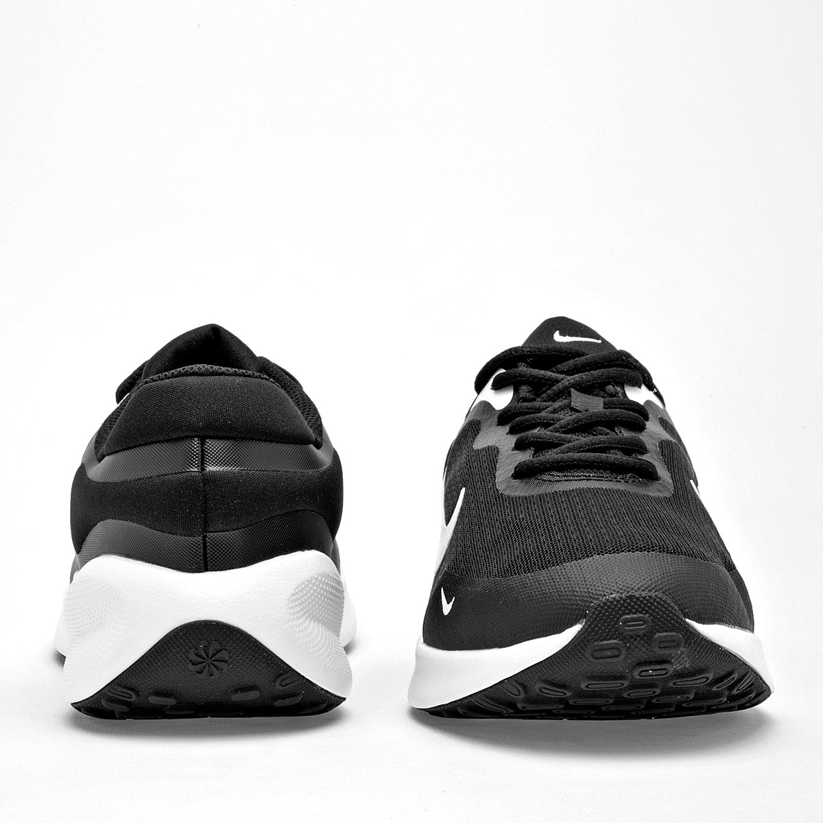 TENIS DEPORTIVO JUVENIL NIKE Revolution 7 GS NEGRO BLANCO