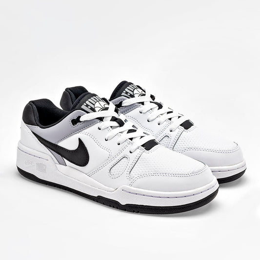 TENIS DEPORTIVO JUVENIL NIKE  Full Force Low (GS) BLANCO GRIS NEGRO