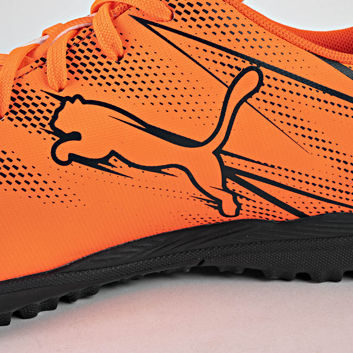 TENIS DEPORTIVO HOMBRE PUMA Attacanto TT NARANJA