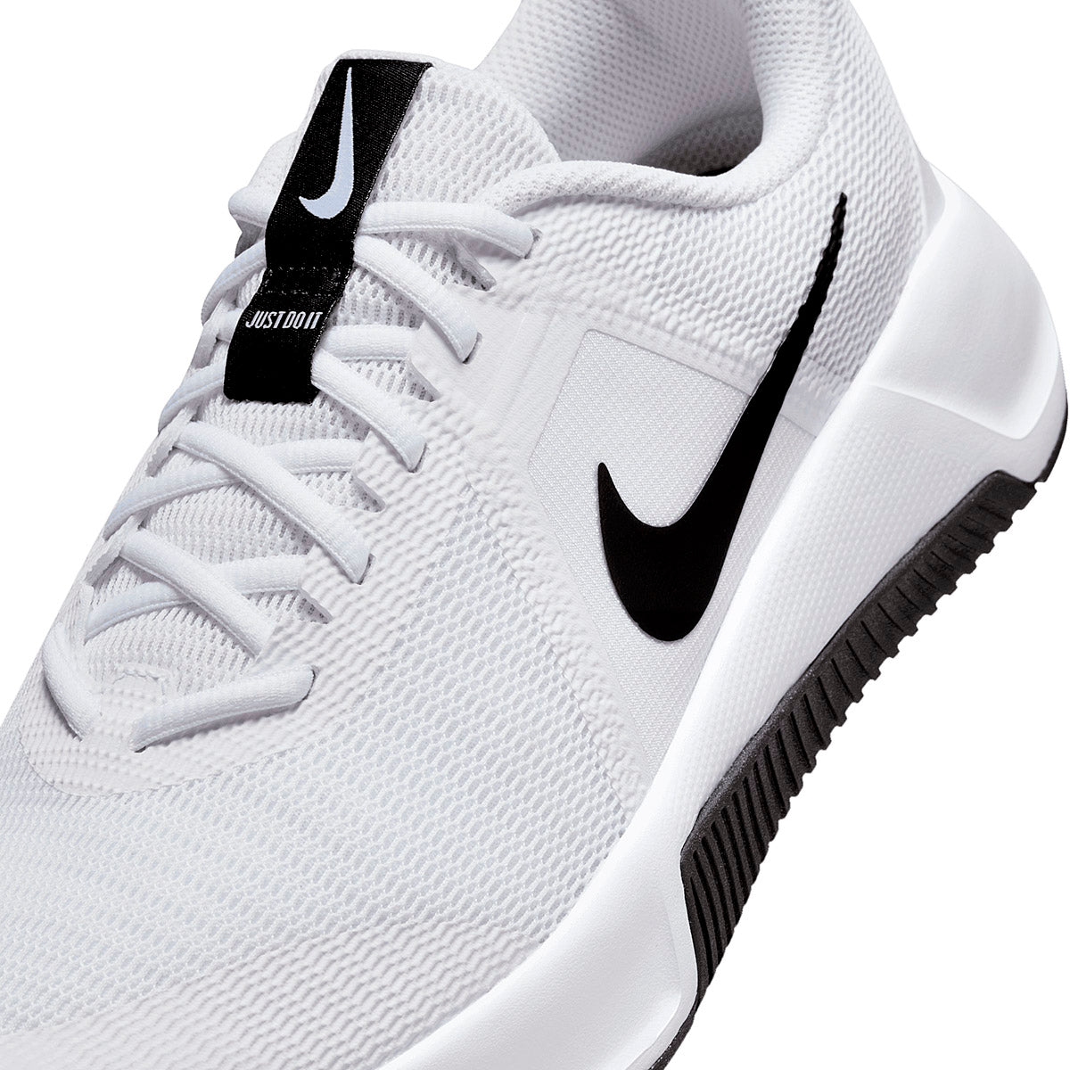 TENIS DEPORTIVO HOMBRE NIKE  Mc Trainer 3 BLANCO NEGRO
