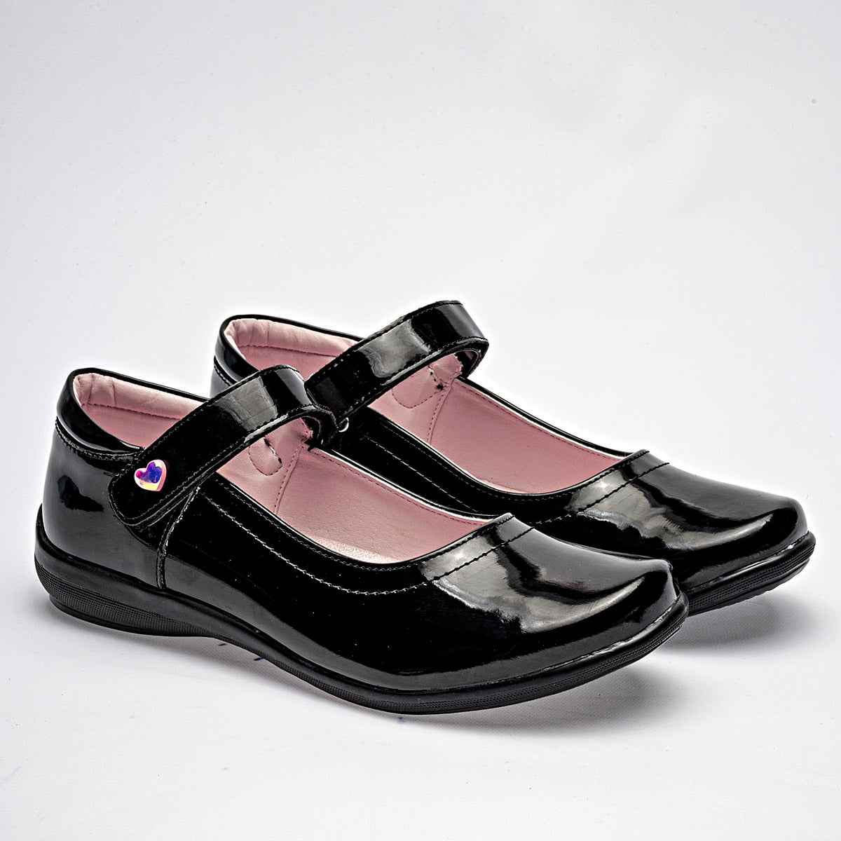 ZAPATO CASUAL MUJER LIA 05 NEGRO CHAROL