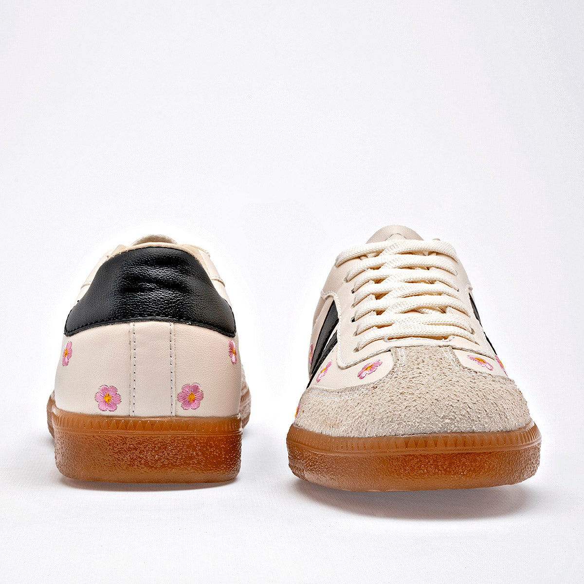 TENIS URBANO MUJER MORAMORA ODELIA LATTE NEGRO