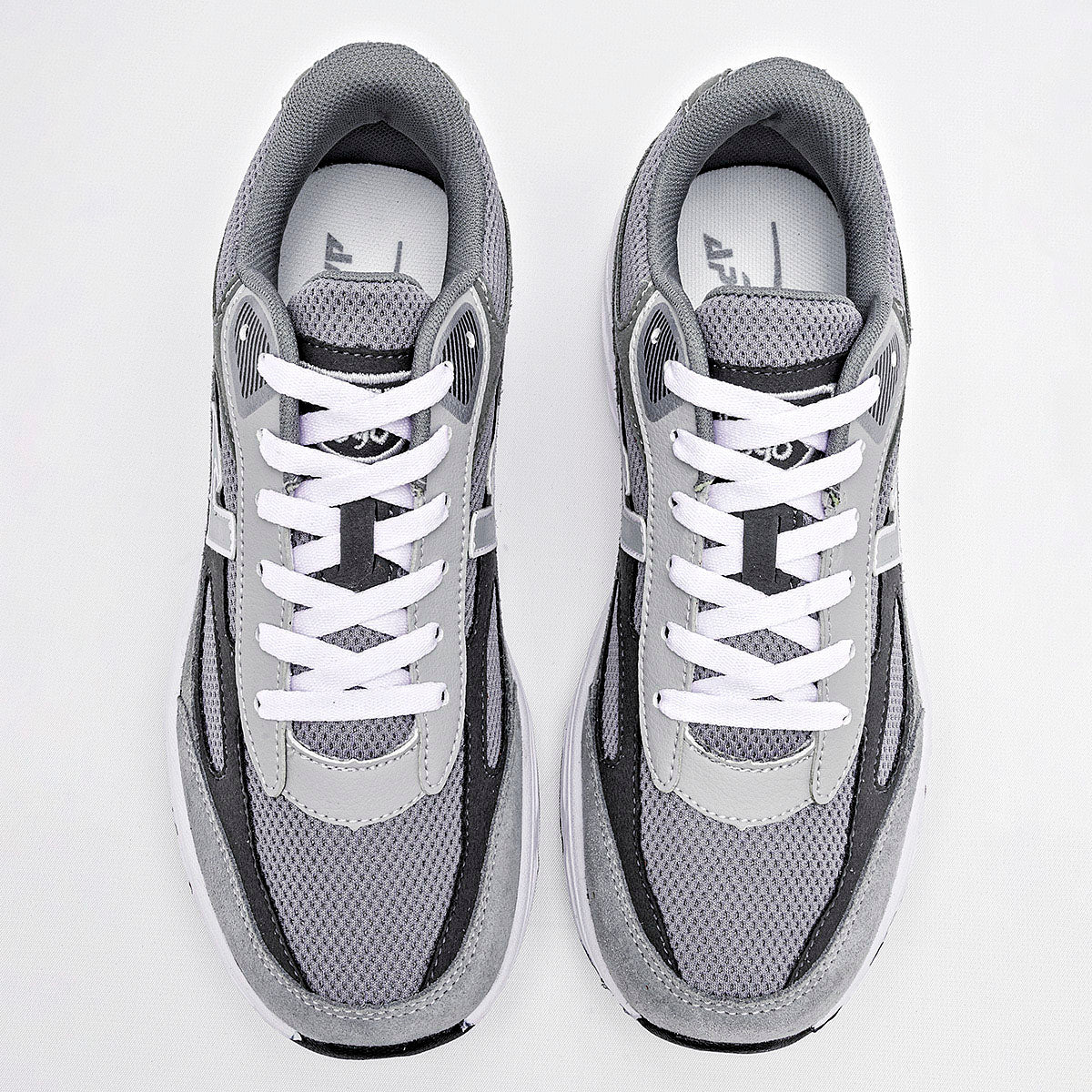 TENIS URBANO HOMBRE APOORT D090 GRIS