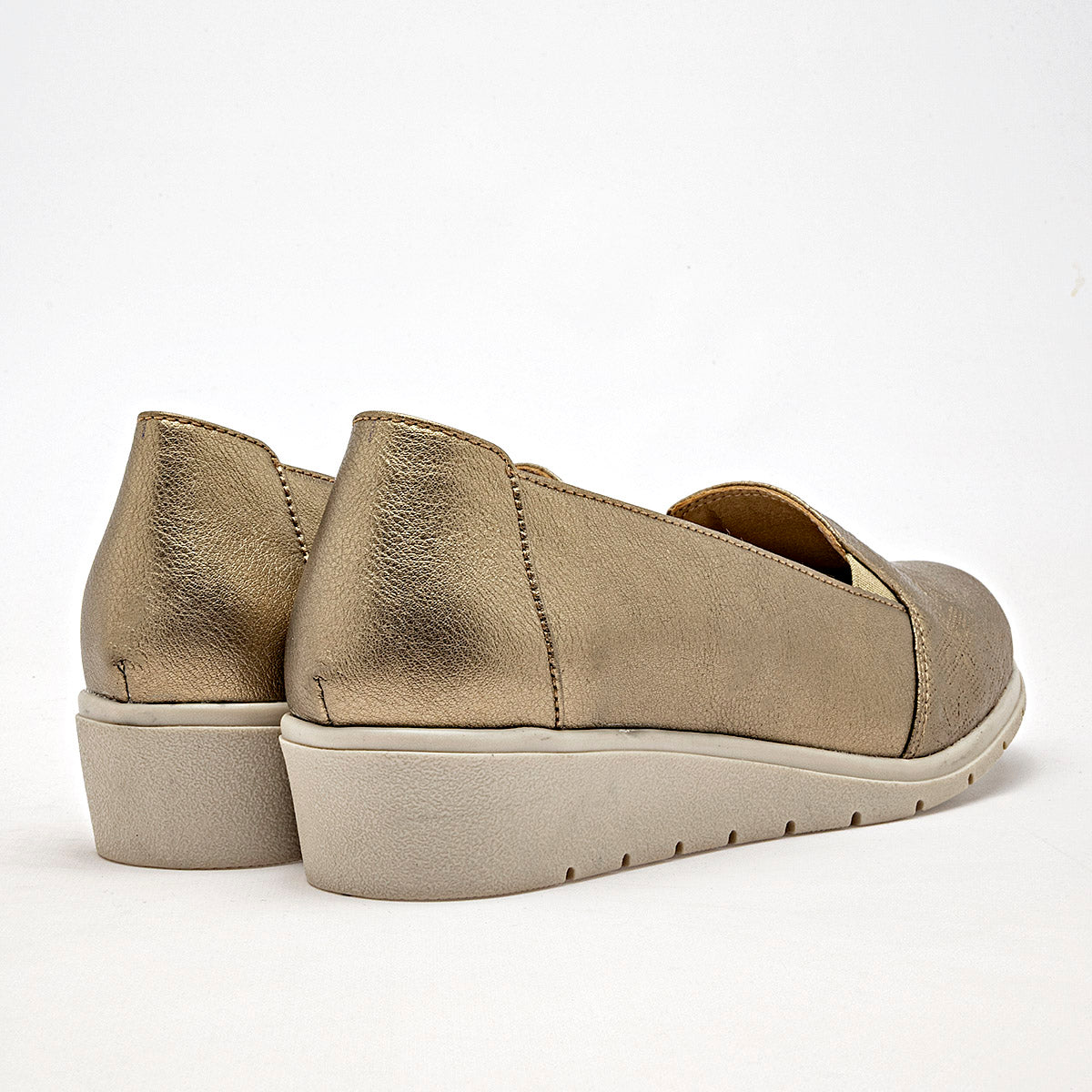 Zapato Confort Gilardi Mujer 622 Oro