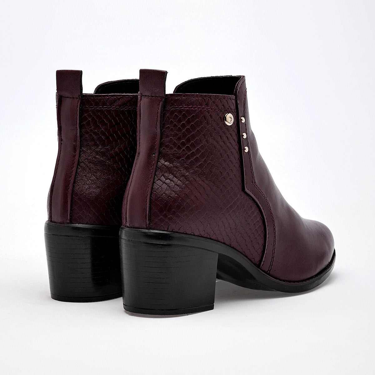 Botin Casual Moramora Mujer Delia Vino tacon  5cm tubo 11cm