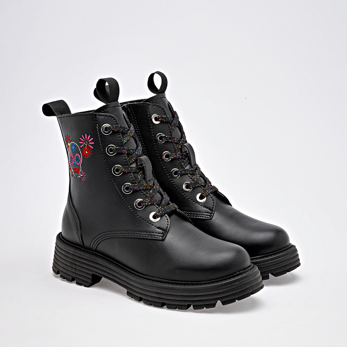 Botin Casual Mora Tierra Mujer Minia Negro Tacon 4 Cm