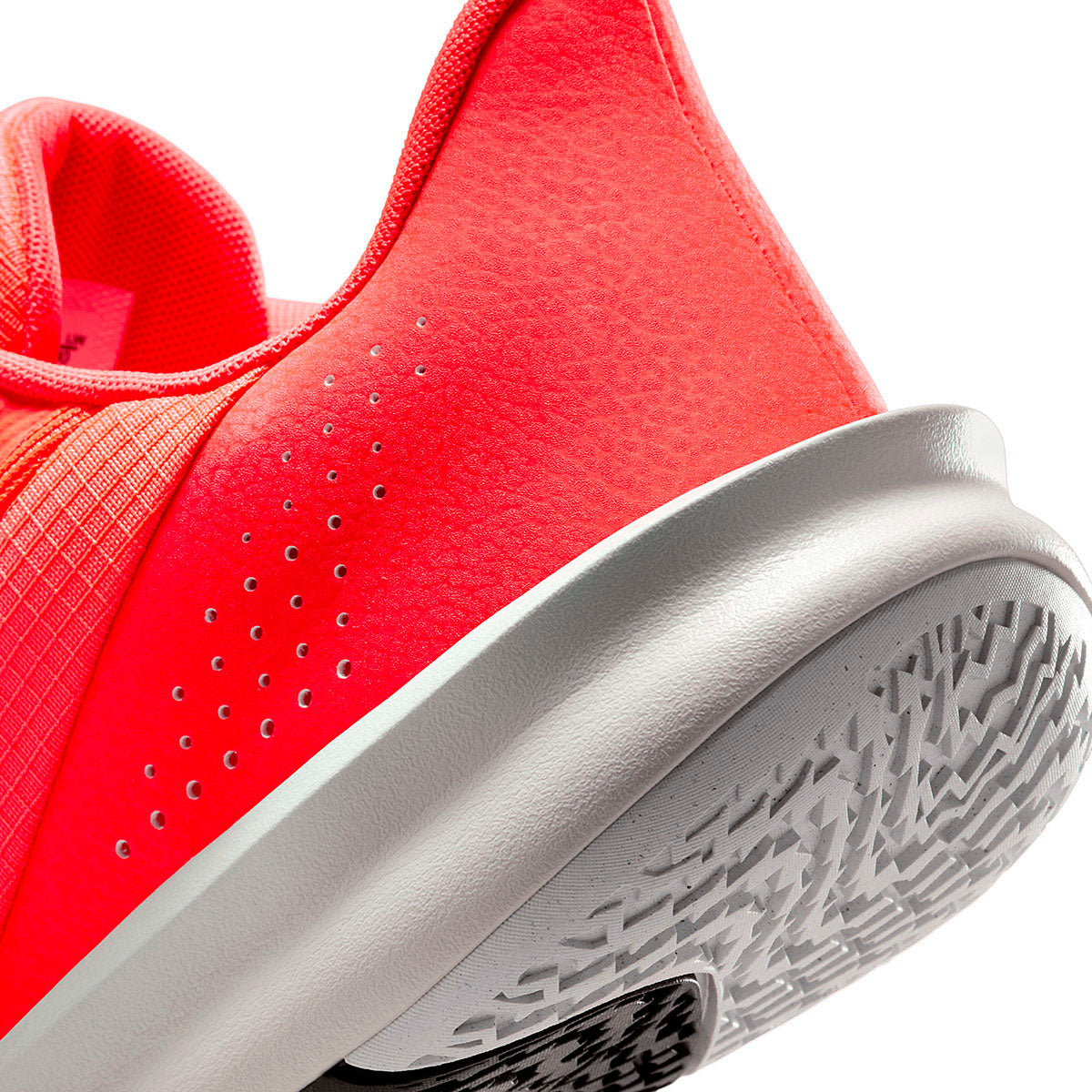 TENIS DEPORTIVO HOMBRE NIKE  Precision VII NARANJA