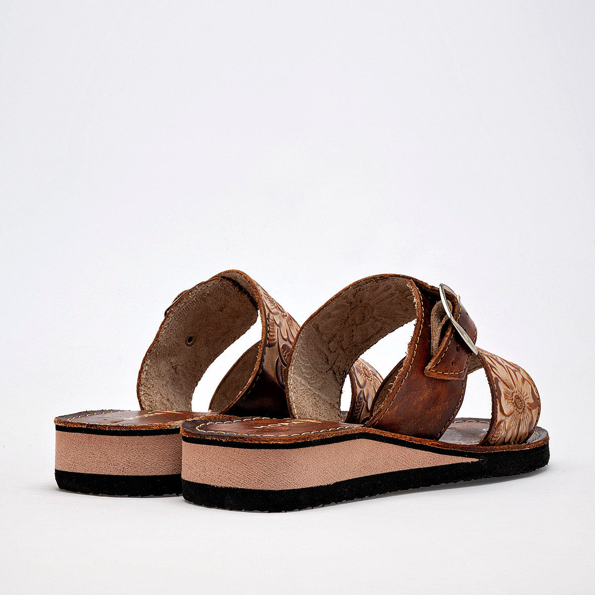 Sandalia Artesanal Piel Mora Tierra Mujer Janne Cafe Beige