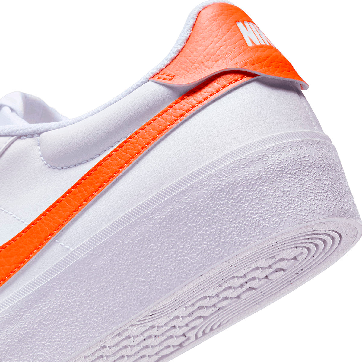 TENIS URBANO HOMBRE NIKE Court Shot BLANCO NARANJA