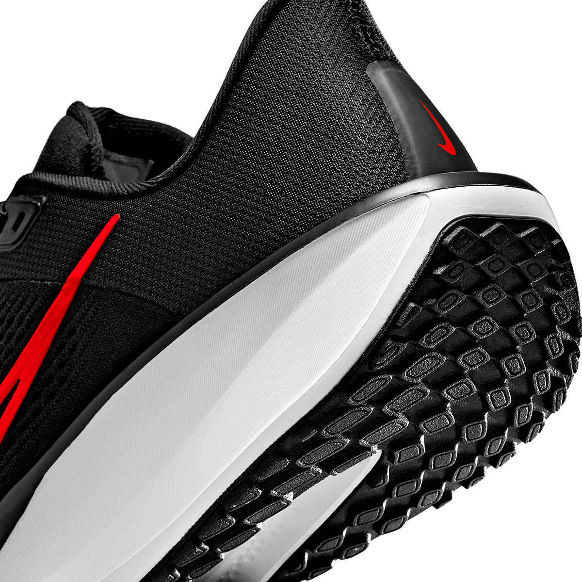 TENIS DEPORTIVO HOMBRE NIKE  Quest 6 NEGRO