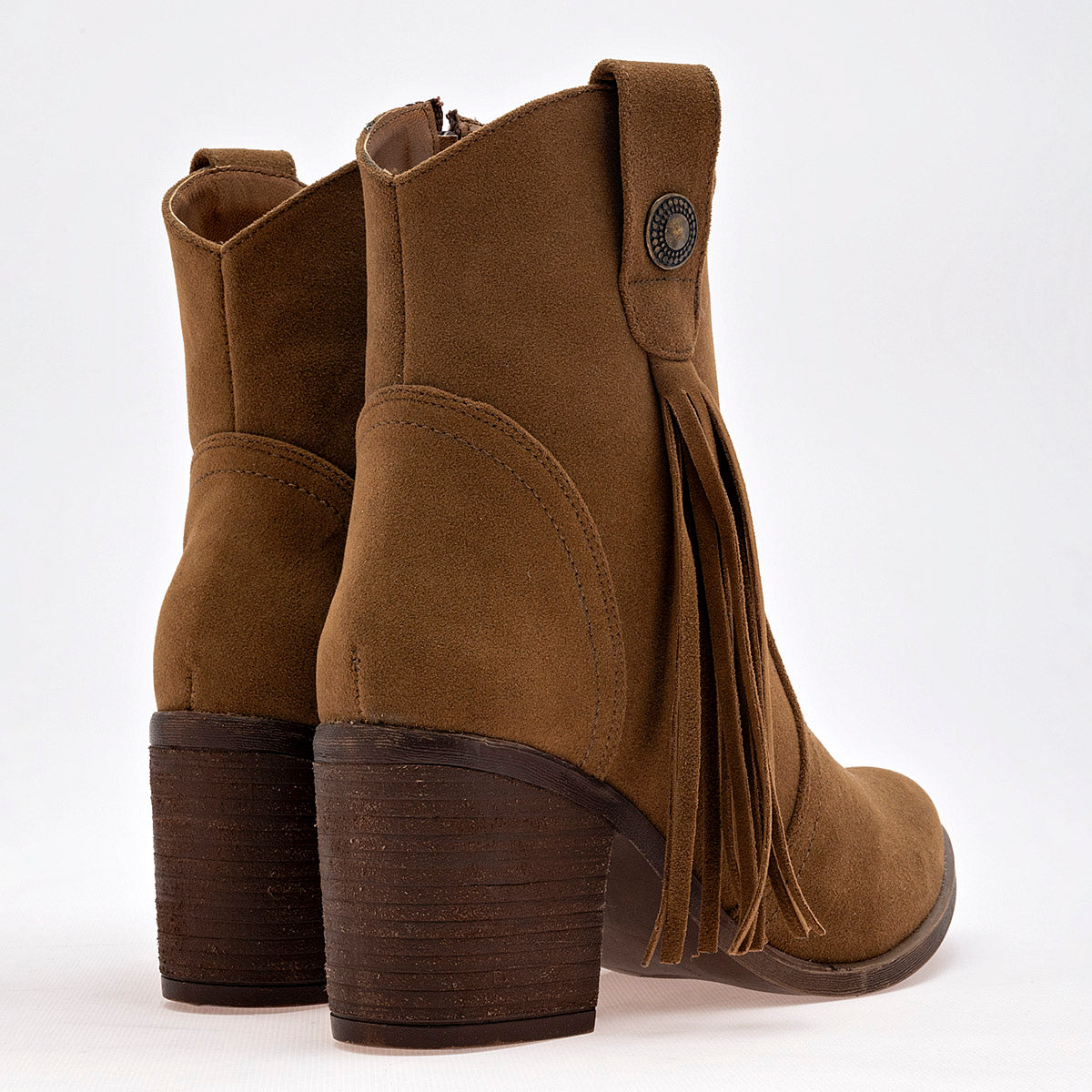 Botín Mujer marca Giselle Beige