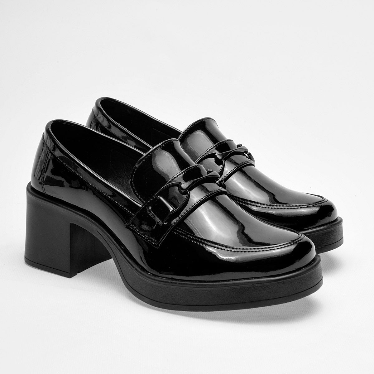ZAPATO CASUAL MUJER GREEN LOVE 93133 NEGRO CHAROL