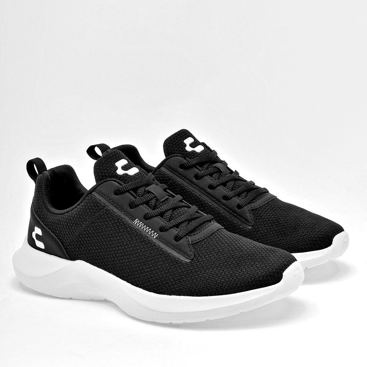 TENIS DEPORTIVO HOMBRE CHARLY 1086866004 NEGRO