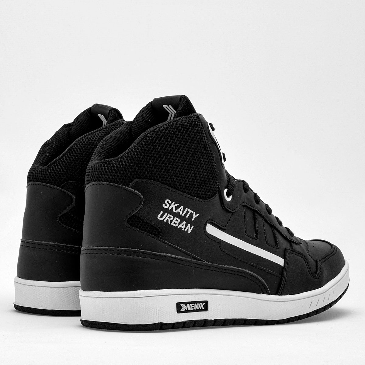 TENIS URBANO HOMBRE NEWK BB6301 NEGRO BLANCO