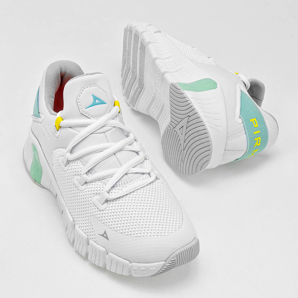 Pirma Tenis deportivo para mujer