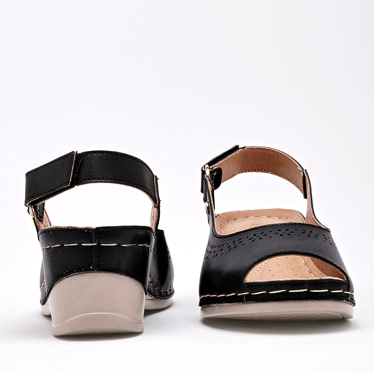 Sandalia Mora Confort 1361317 Para Mujer Color Negro