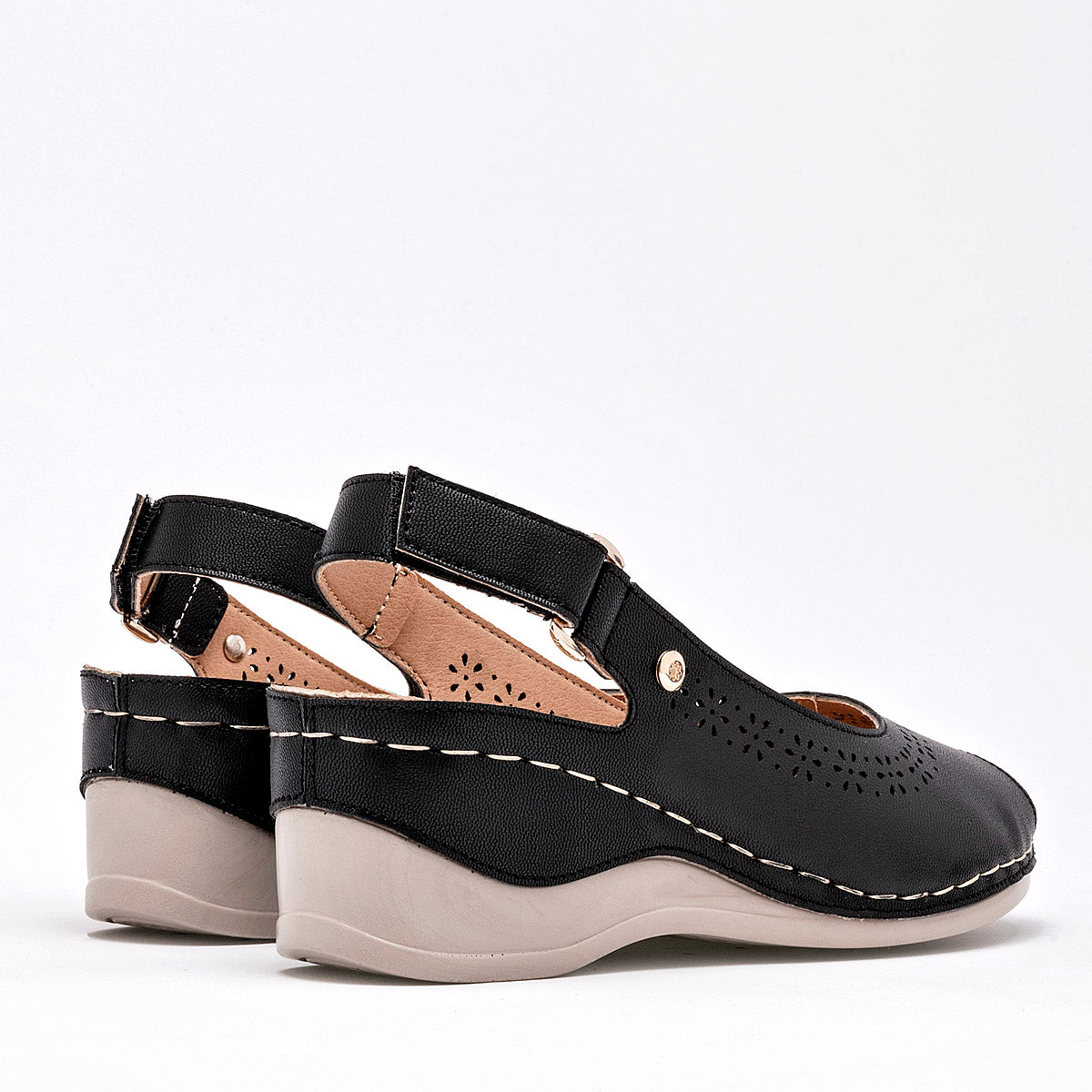 Sandalia Mora Confort 1361317 Para Mujer Color Negro