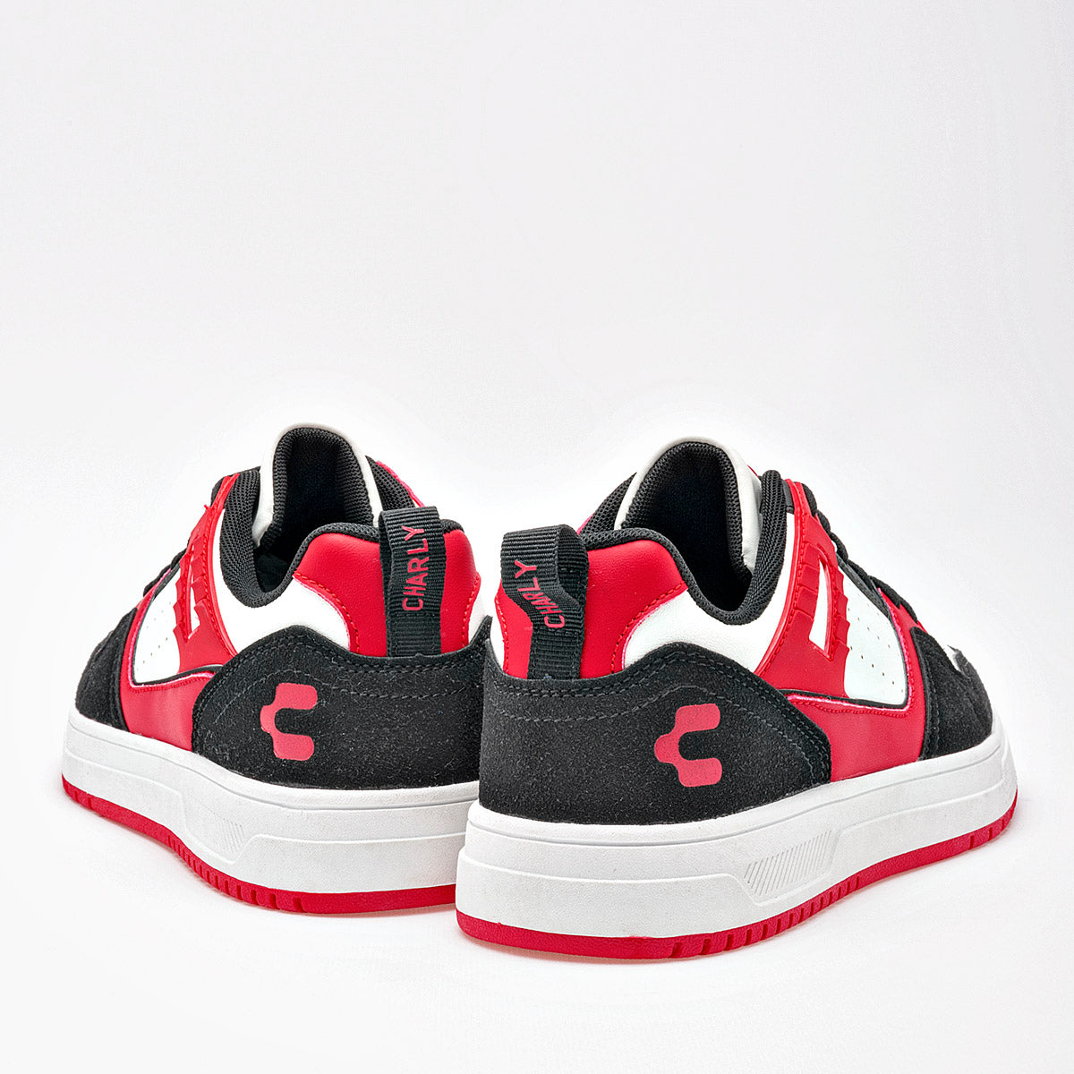 TENIS URBANO HOMBRE CHARLY 1087160002 BLANCO NEGRO ROJO