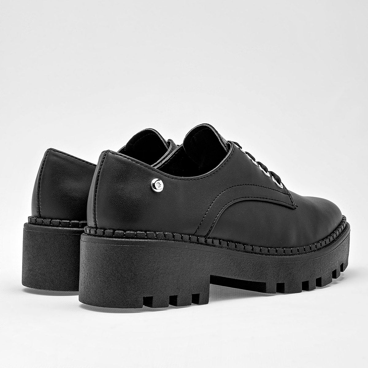 ZAPATO CASUAL MUJER MORAMORA LUZ NEGRO