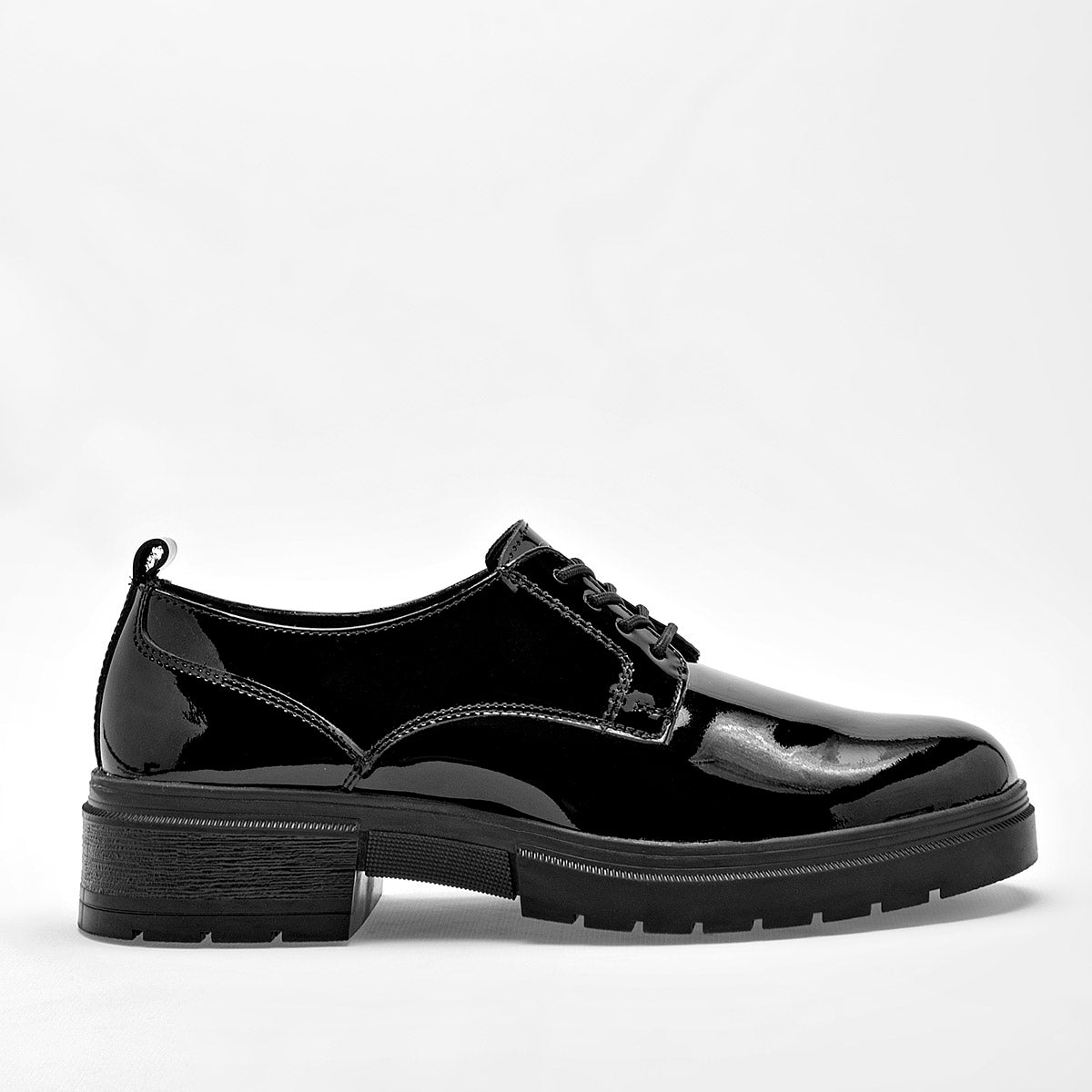 ZAPATO CASUAL MUJER FLEXI 131901 NEGRO CHAROL