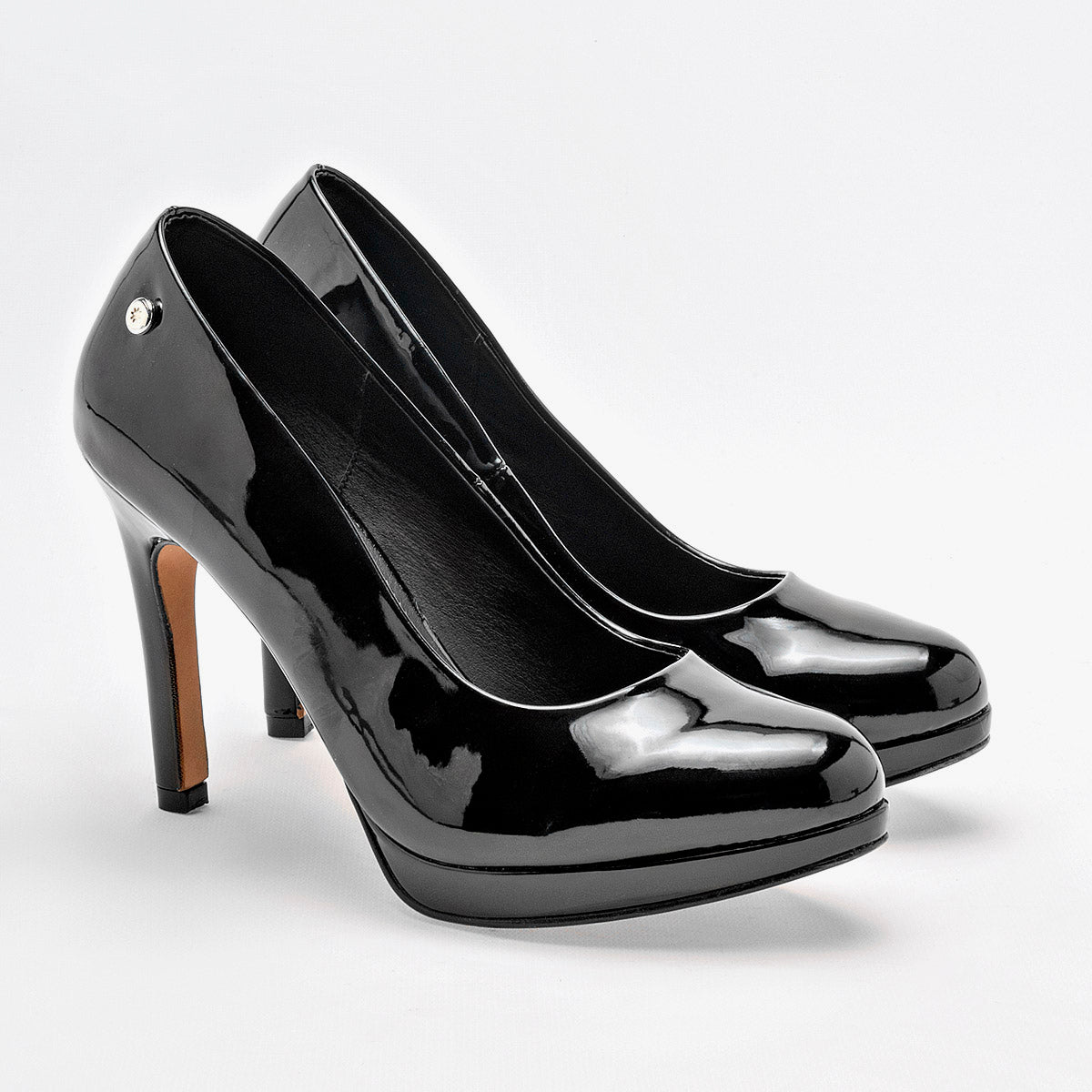 ZAPATILLA MUJER MORAMORA ADA NEGRO CHAROL