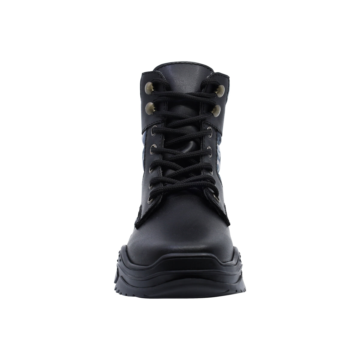 Audaz Bota para joven