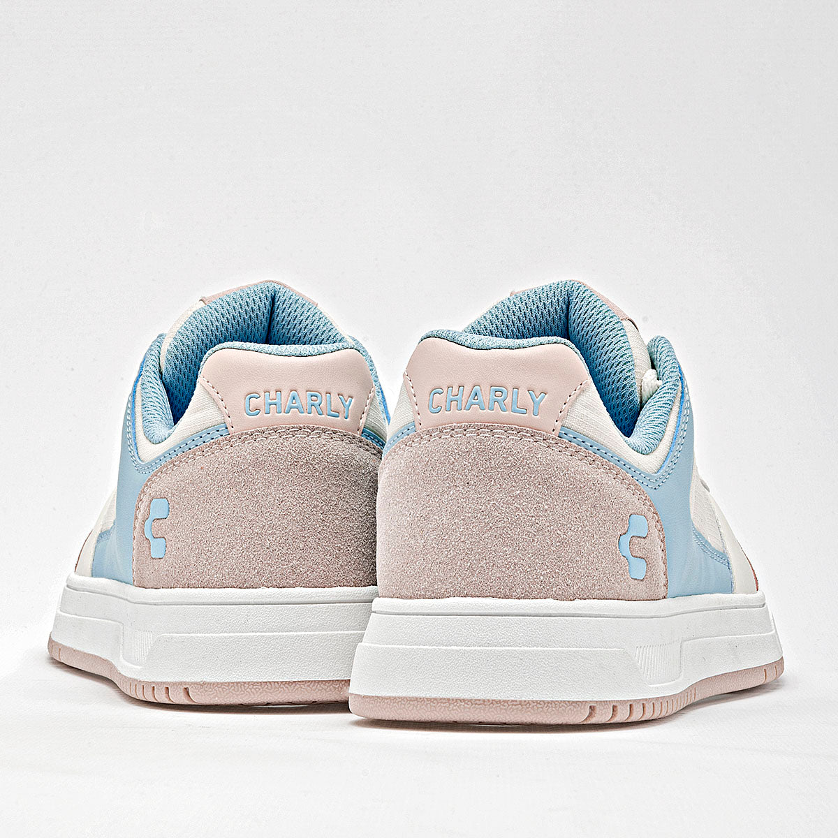 TENIS URBANO MUJER CHARLY 1043157001 BEIGE AZUL ROSA