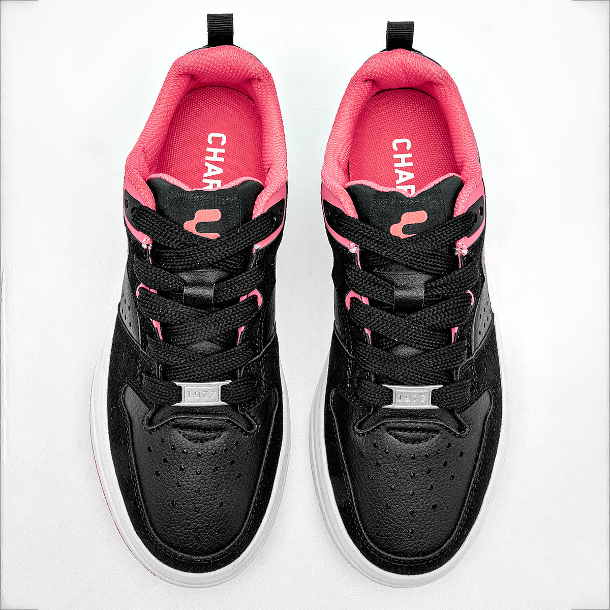 TENIS URBANO MUJER CHARLY 1050597001 NEGRO