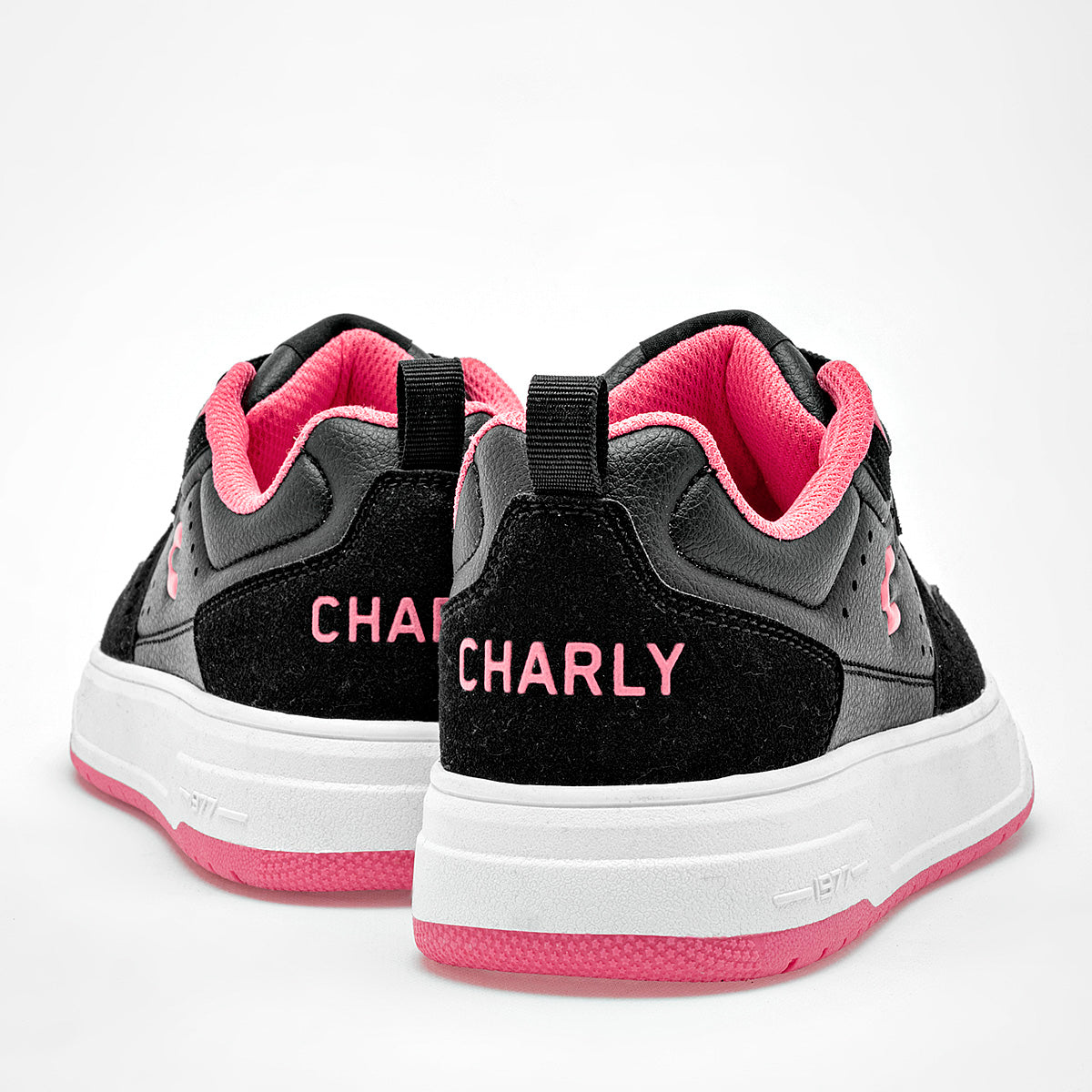 TENIS URBANO MUJER CHARLY 1050597001 NEGRO