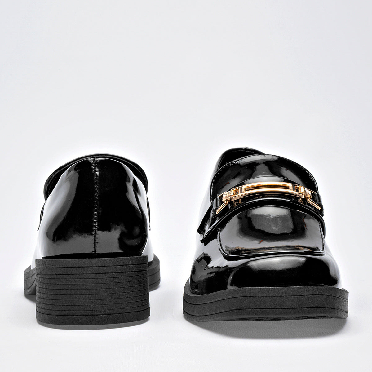 Mocasin Casual Charol Been Class Mujer 19461 Negro
