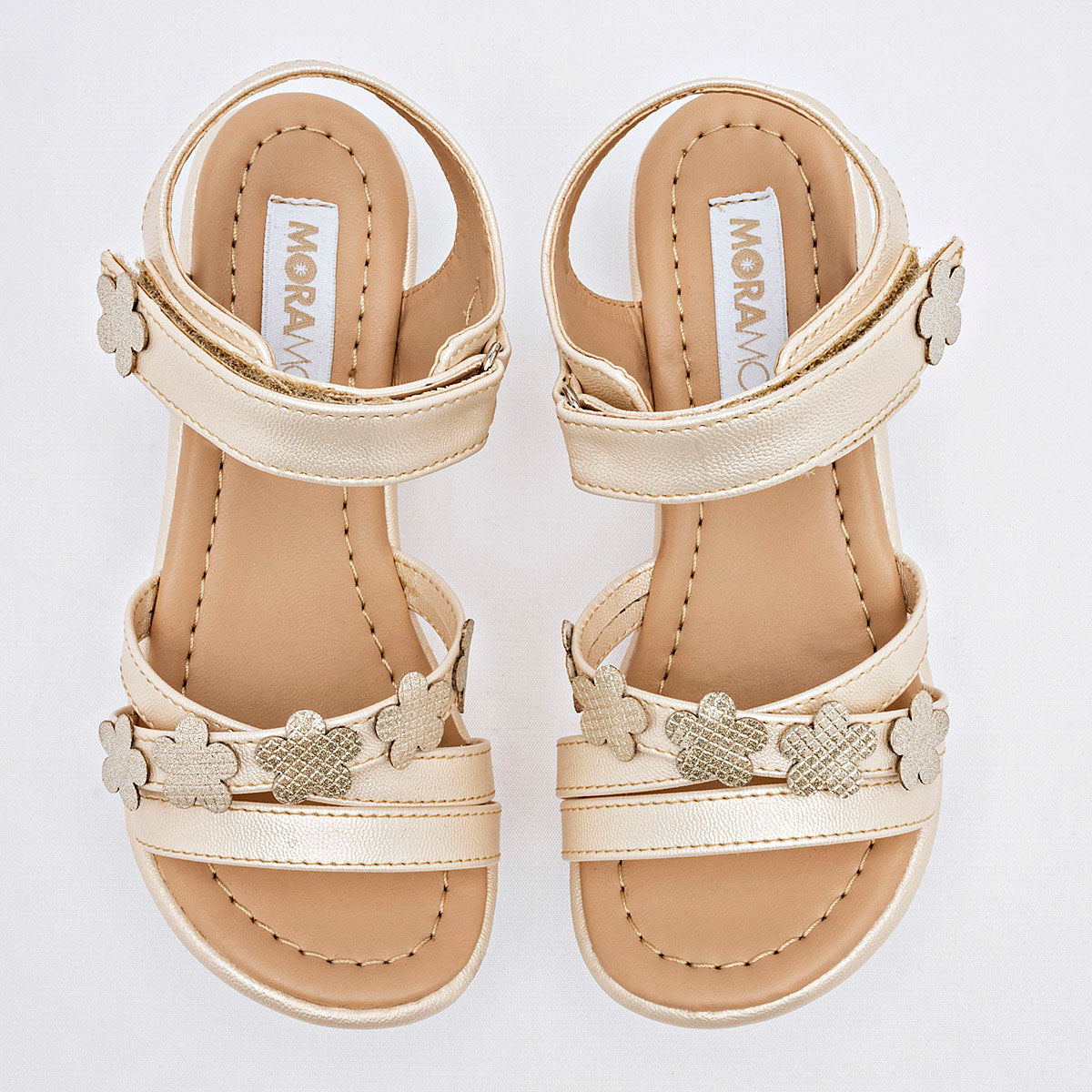 Sandalia Casual Niña Yeni Beige Nacarado Plataforma 5 Cm