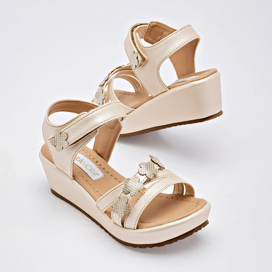 Sandalia Casual Niña Yeni Beige Nacarado Plataforma 5 Cm
