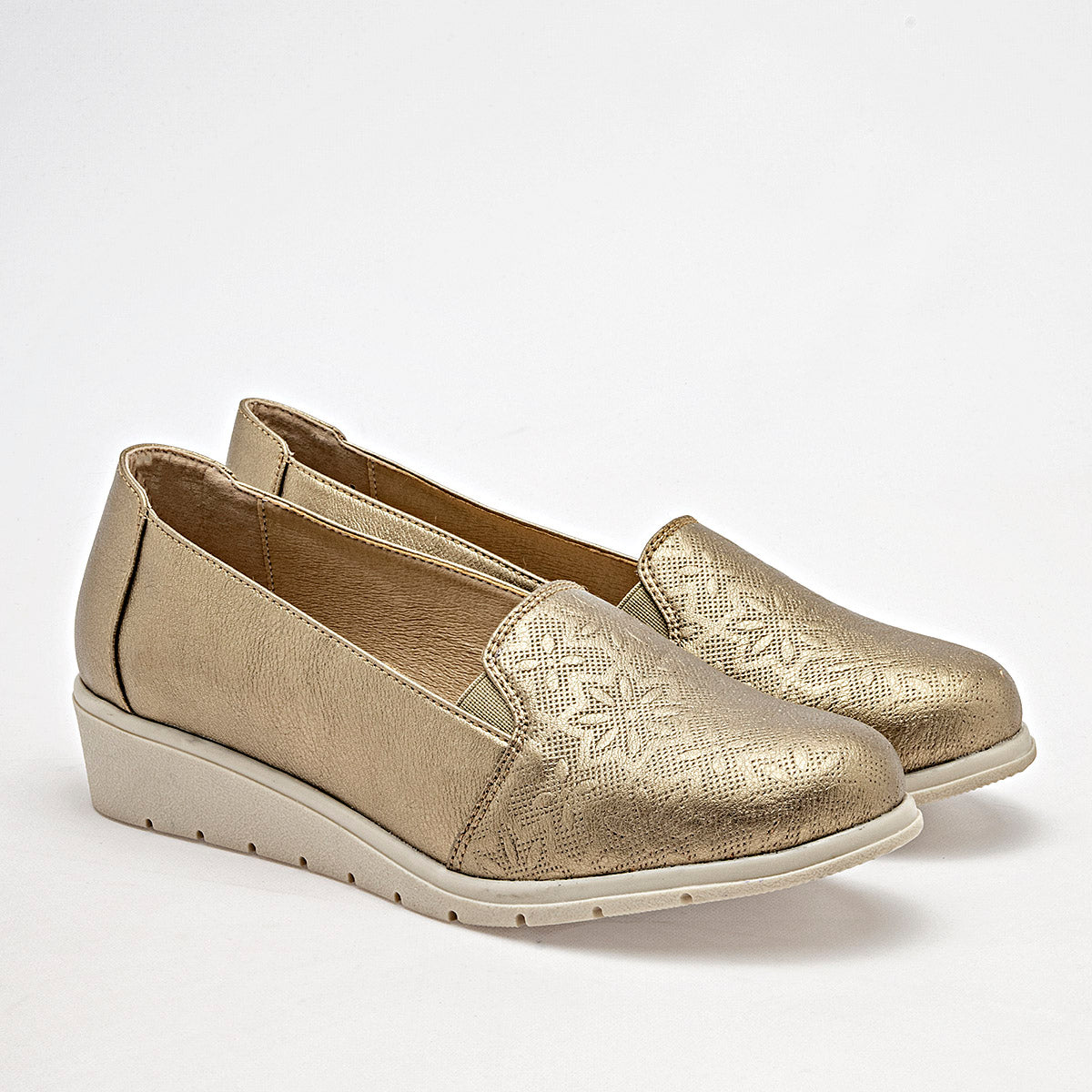 Zapato Confort Gilardi Mujer 622 Oro