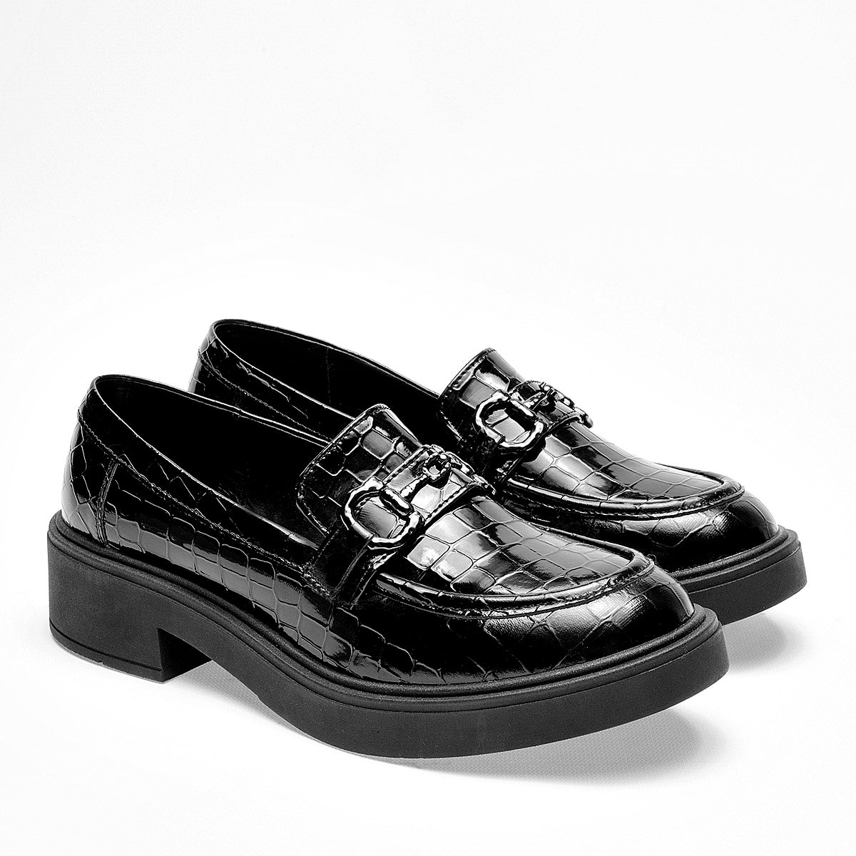 Mocasin Casual Charol Giselle Mujer 5601 Negro Tacon 4 Cm