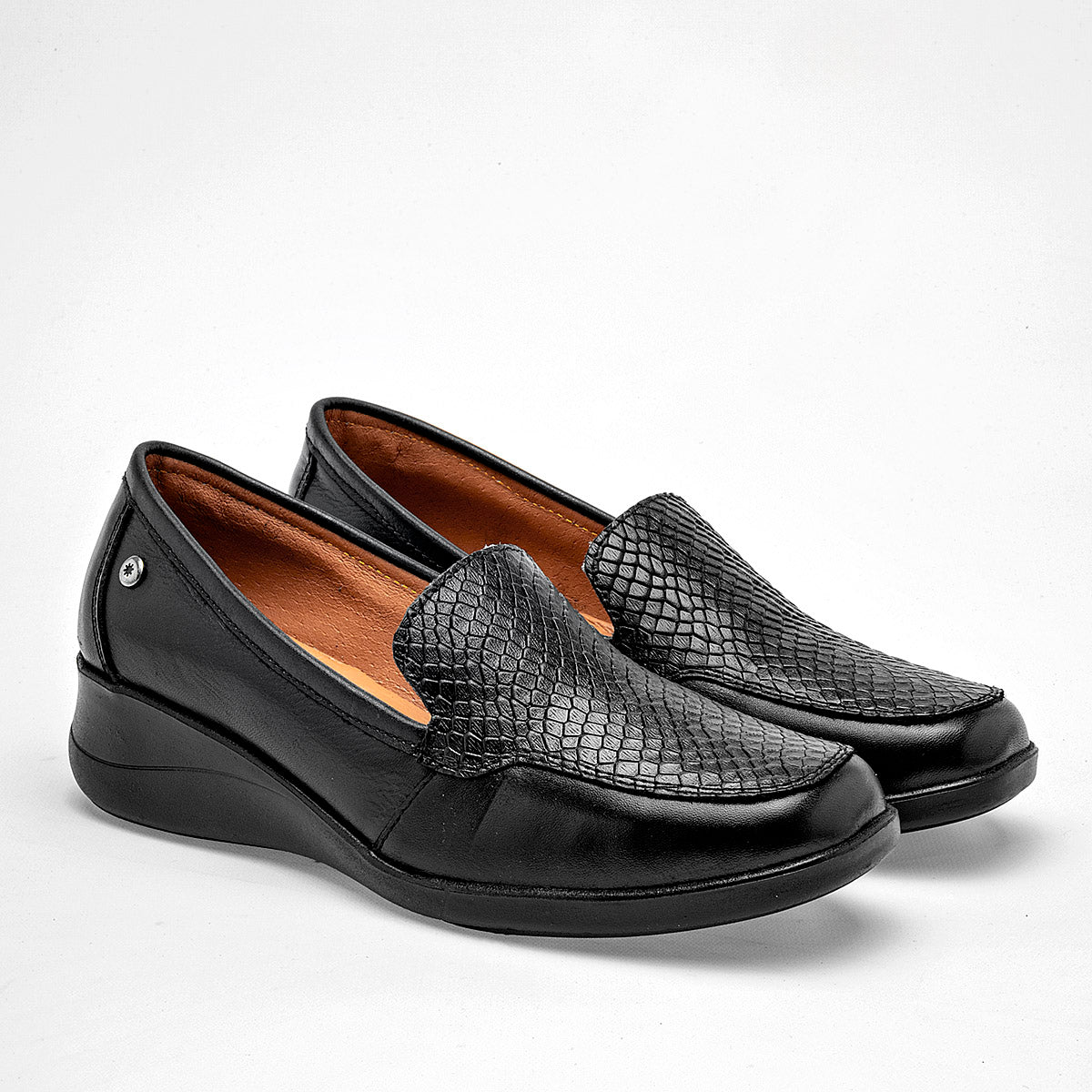 Zapato Confort Piel Mora Confort Mujer Zoila Negro