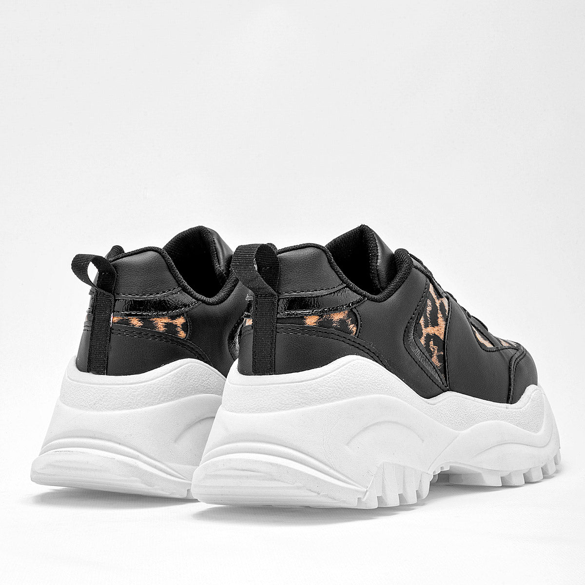 TENIS URBANO MUJER MORAMORA DEVANI NEGRO BEIGE