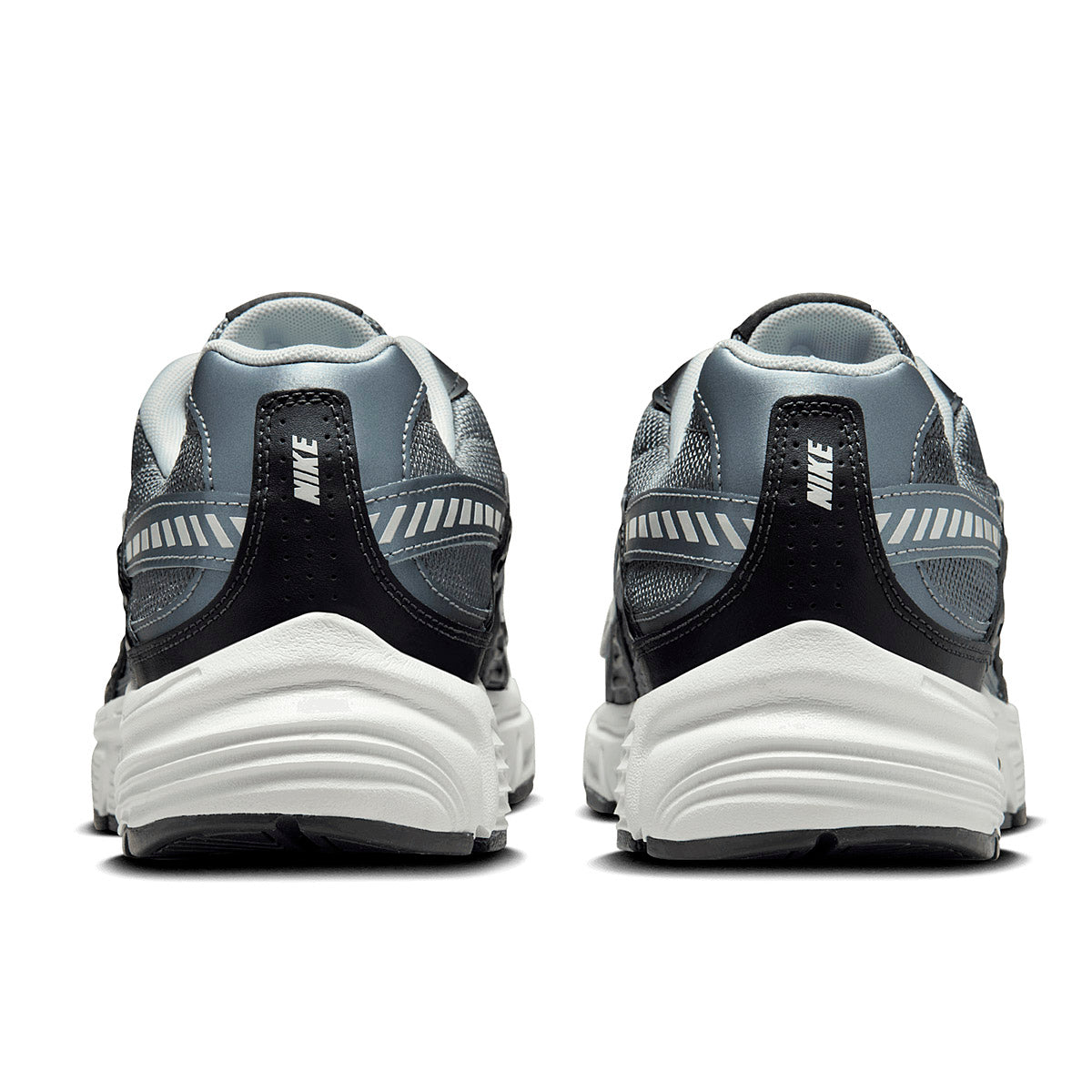 TENIS URBANO HOMBRE NIKE  Initiator SC GRIS NEGRO