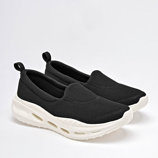ZAPATO CASUAL MUJER MAKKENA 008 NEGRO
