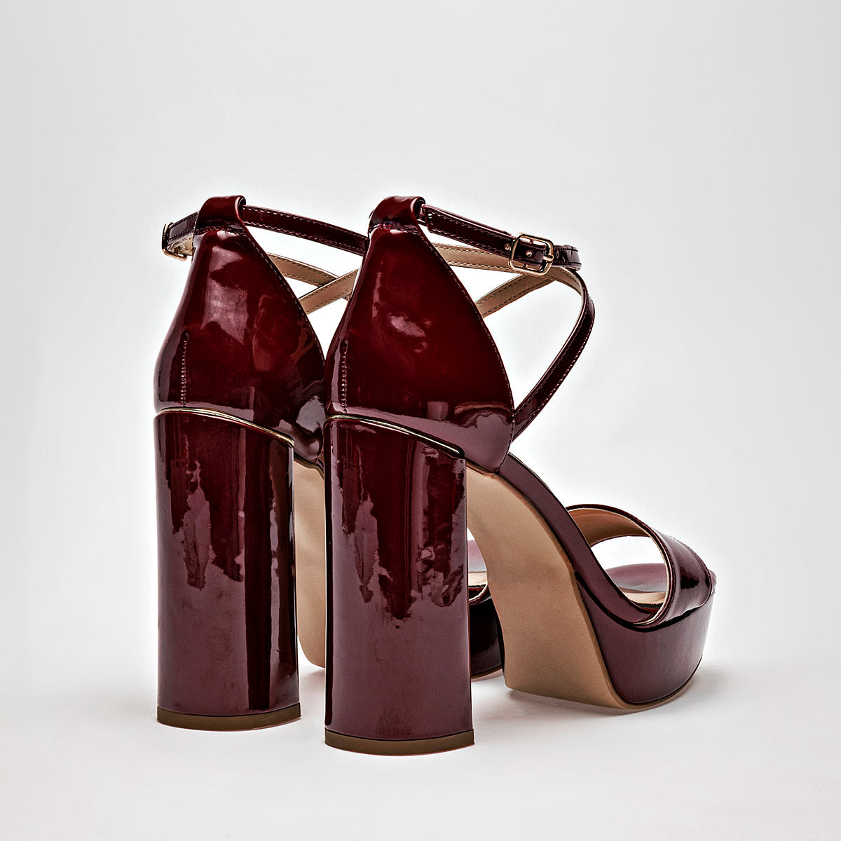 Zapatilla Casual Lady Paulina Mujer 17346 Vino Tacon 12 Cm