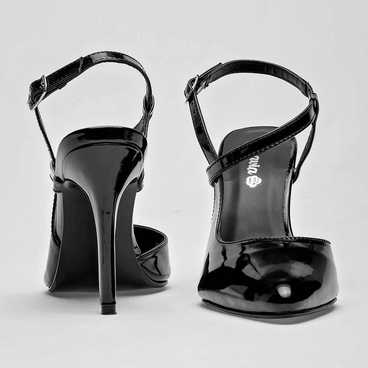 ZAPATILLA MUJER PRAVIA 3050 NEGRO CHAROL